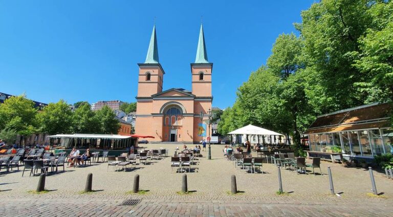 w950 h526 x1796 y1010 WR Laurentiusplatz2 a6f6adcdd250d35b1 768x425